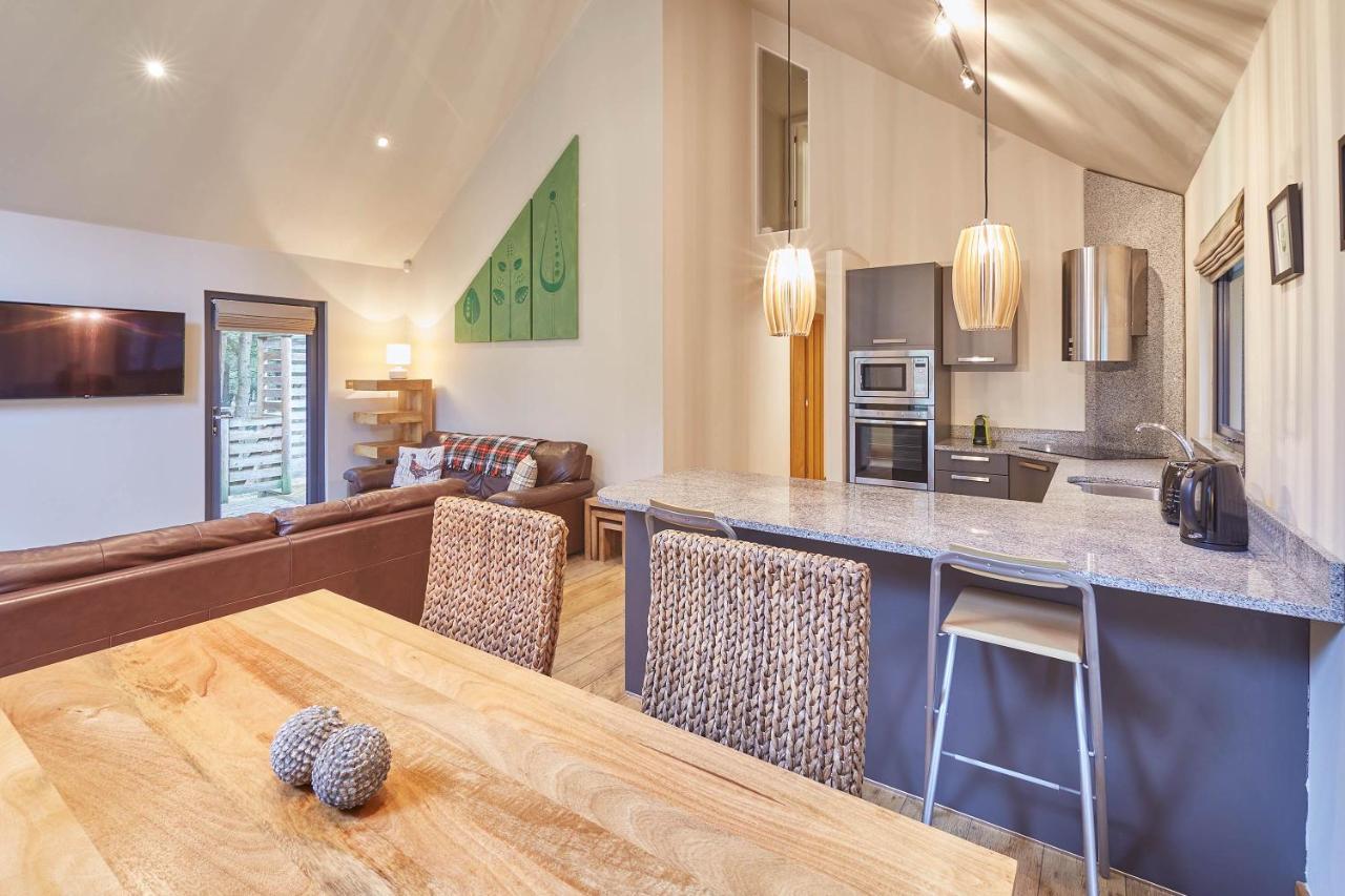 Host & Stay - Simon Howe Lodge วิทบี ภายนอก รูปภาพ